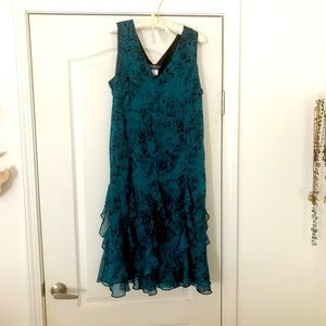 Sleeveless cocktail dress